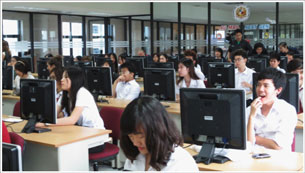 dusinh vn thailan 1
