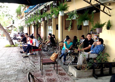cafe sach quanchieu