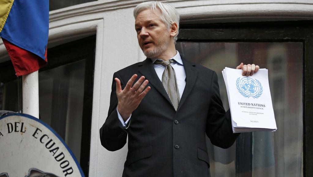SWEDEN-ASSANGE 3