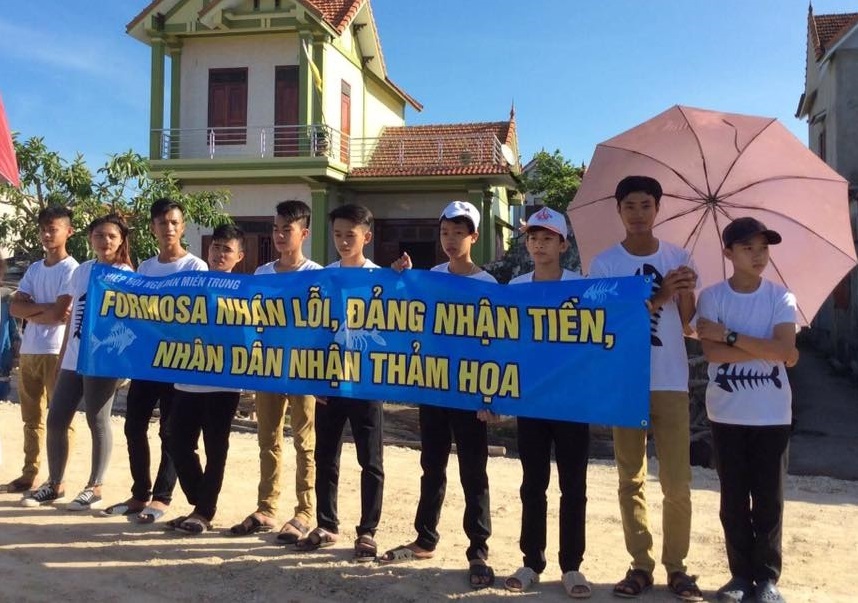 dan-nhan-tham hoa