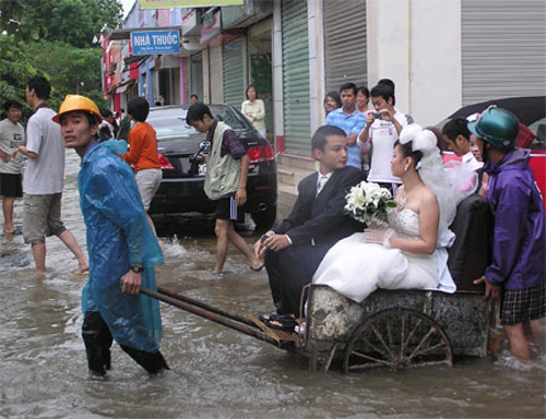 xe-hoa-mua-nuoc-lu