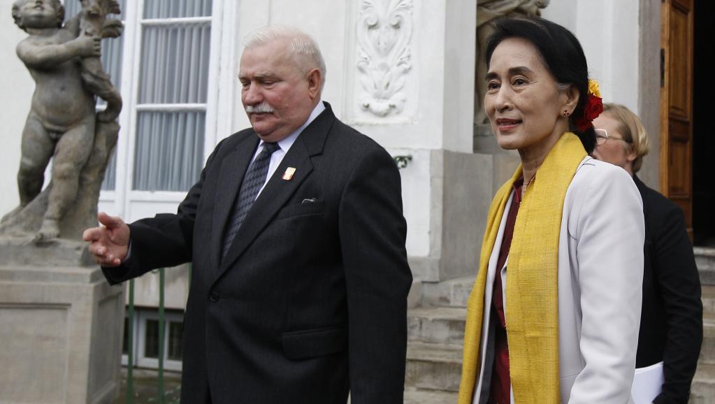 lechwalesa - Aungsan