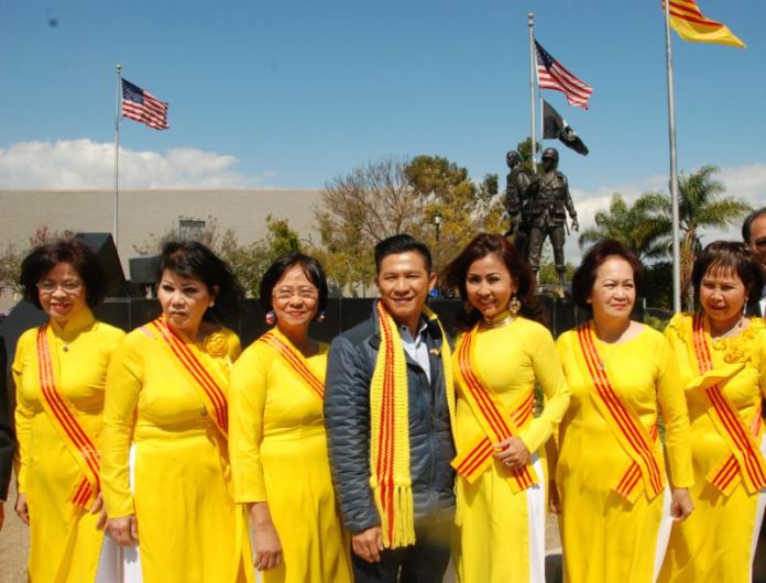 chaomung vietkhang 1