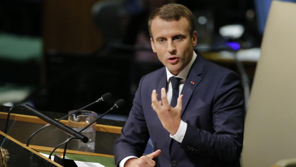 Macron-LHQ 2