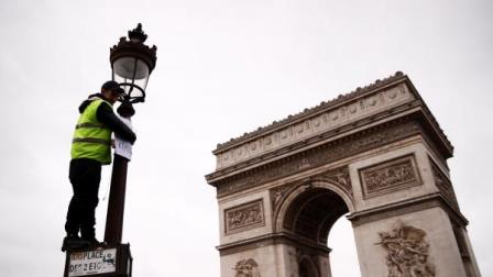 france protests dulich