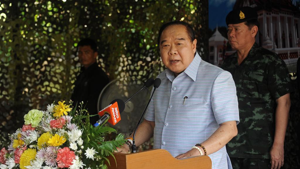 PTT  Prawit Wongsuwon