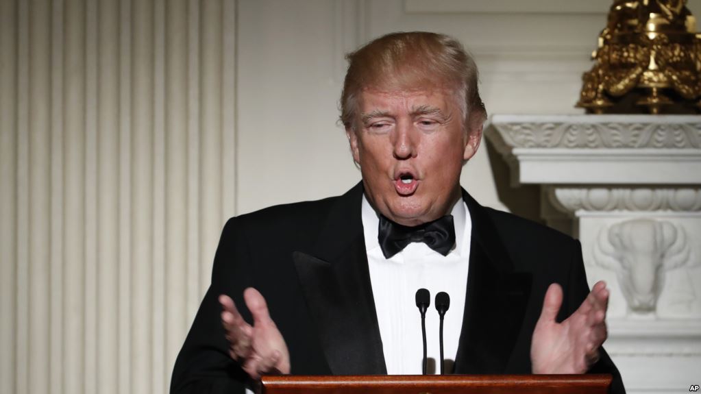 Trump-hop thongdoc
