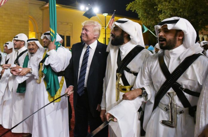 Trump-Cam-Kiem