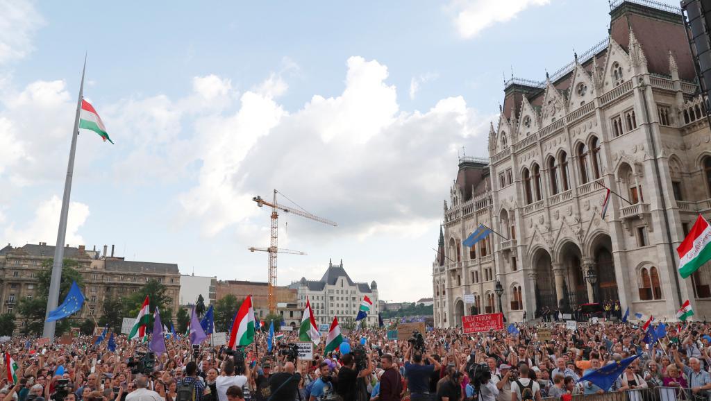 hungary-protest 2