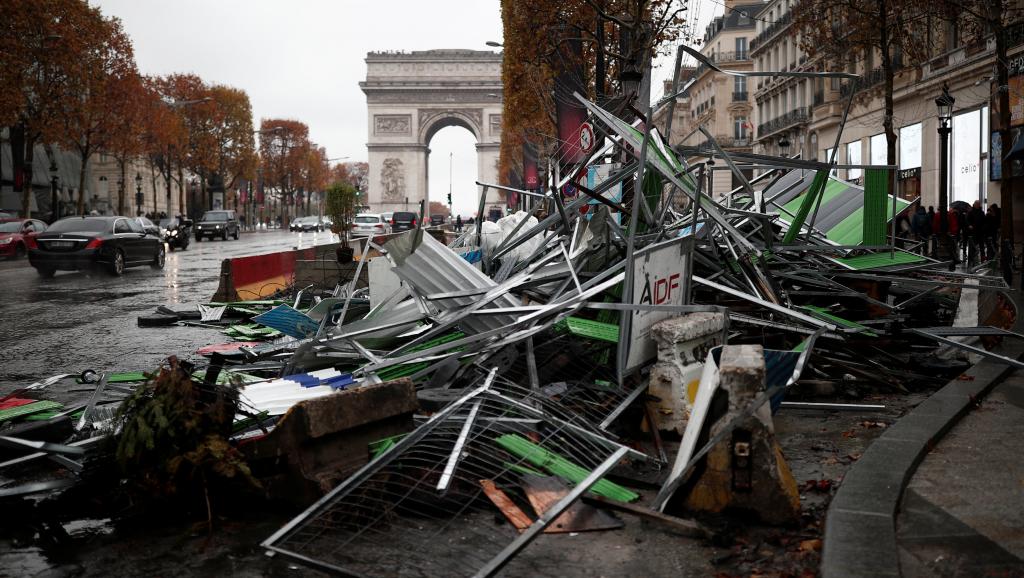 bao dong france-protests
