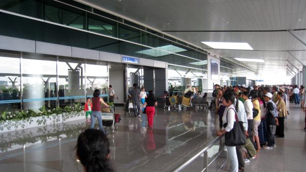 tan son nhat