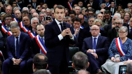macron debate